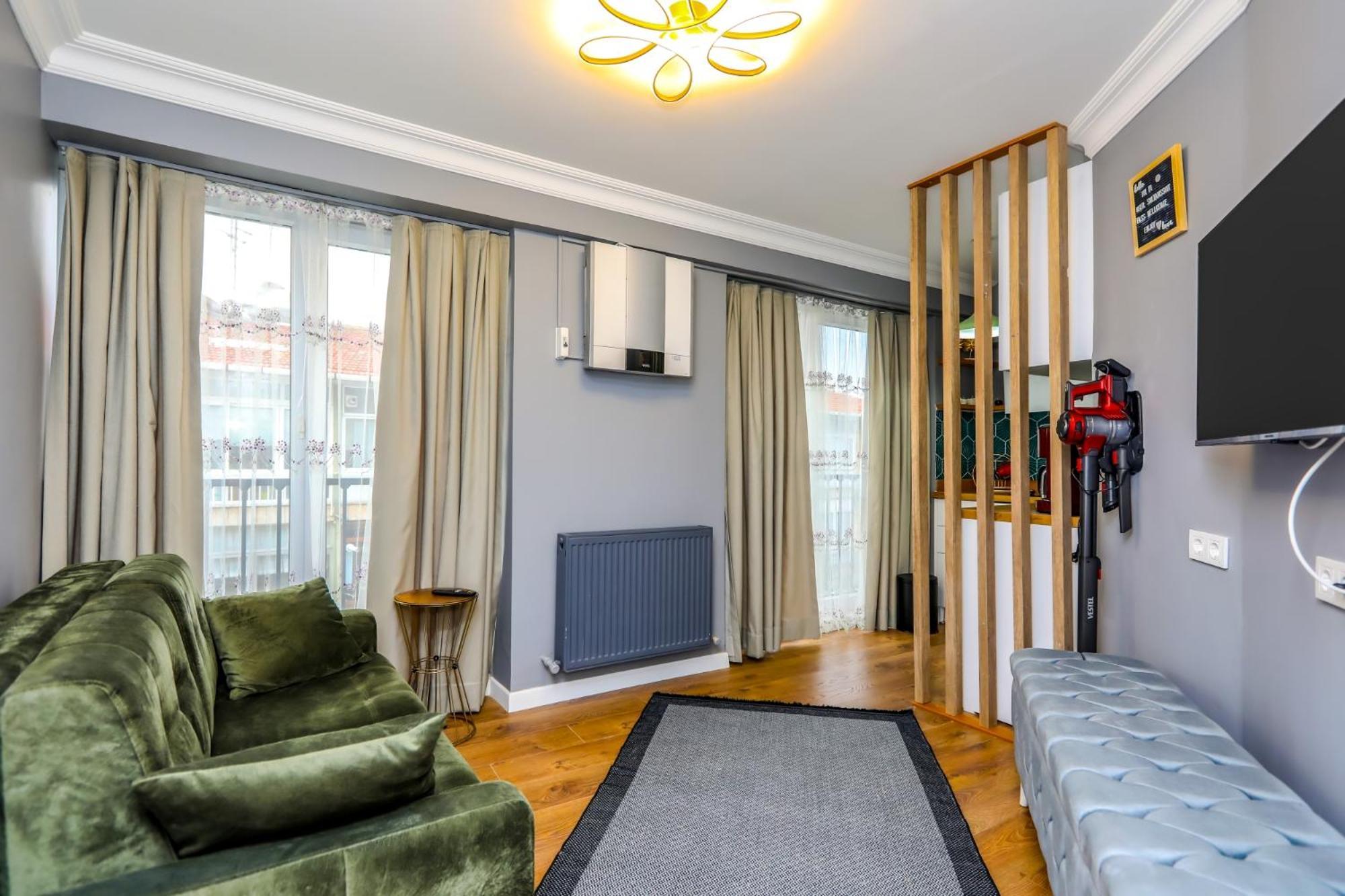 Lovely Flat 500 M To Uskudar Ferry Station Istanbul Ngoại thất bức ảnh