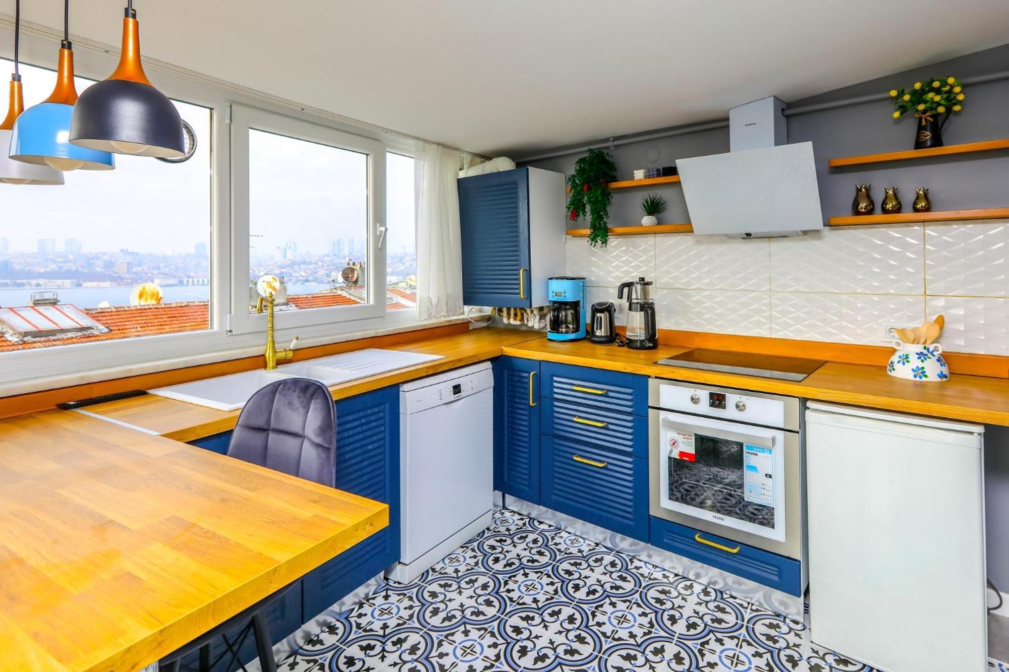 Lovely Flat 500 M To Uskudar Ferry Station Istanbul Ngoại thất bức ảnh