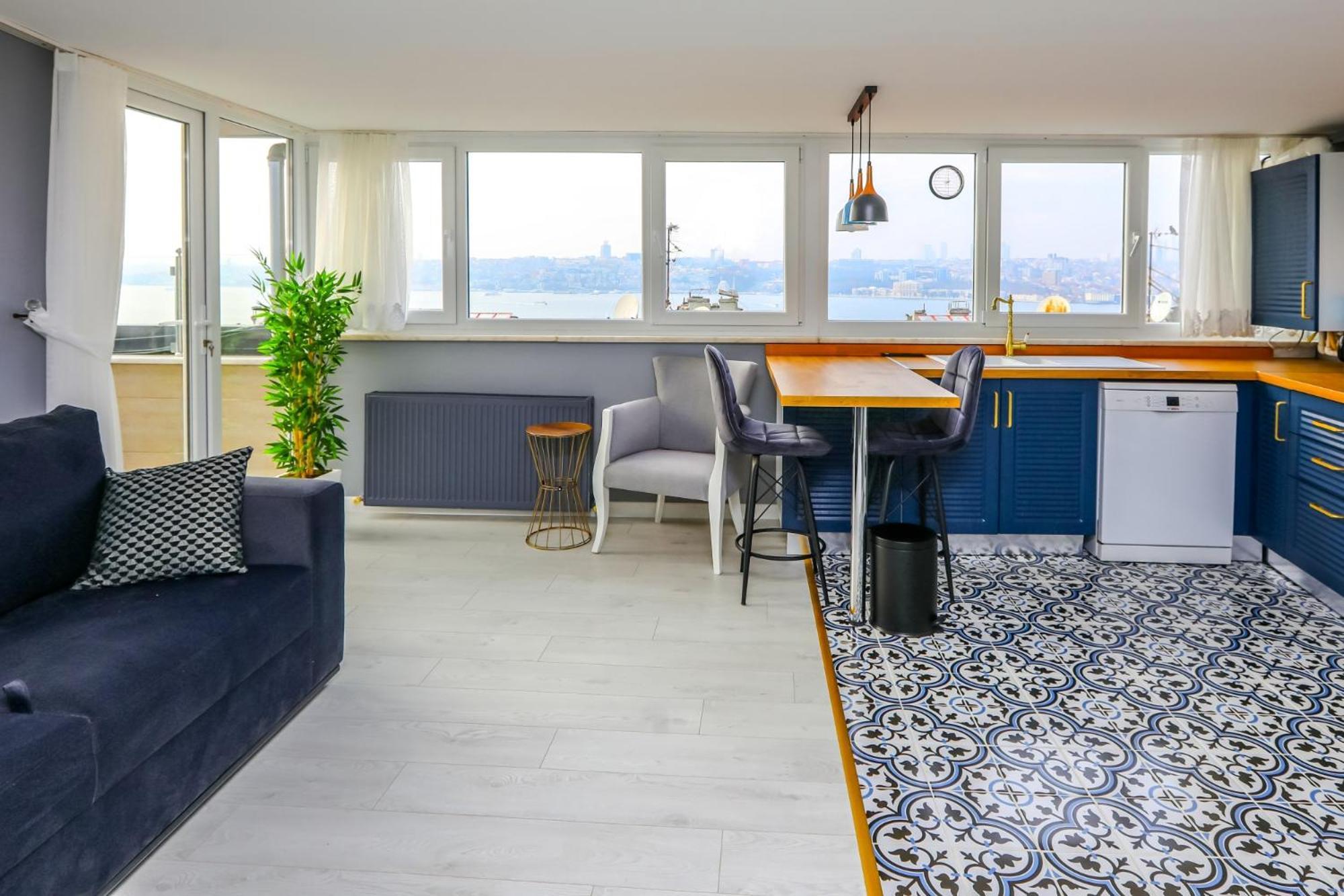 Lovely Flat 500 M To Uskudar Ferry Station Istanbul Ngoại thất bức ảnh